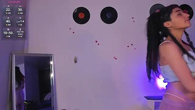 Girls and cam to cam: Watch as these sophisticated entertainers uncover their stunning costumes and curvaceous curves online!
