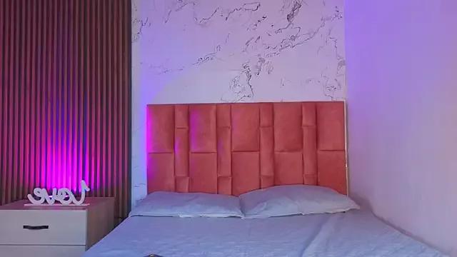 Girls and cam to cam: Watch as these sophisticated entertainers uncover their stunning costumes and curvaceous curves online!