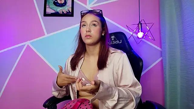 Girls and cam to cam: Watch as these sophisticated entertainers uncover their stunning costumes and curvaceous curves online!