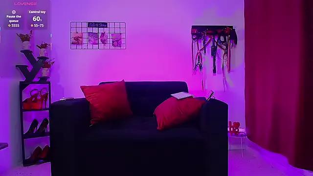 Girls and cam to cam: Watch as these sophisticated entertainers uncover their stunning costumes and curvaceous curves online!