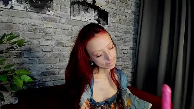 Daria_J from StripChat is Freechat