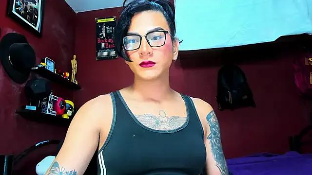 Girls and cam to cam: Watch as these sophisticated entertainers uncover their stunning costumes and curvaceous curves online!