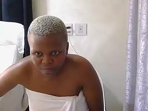 DarkAndLovelyBunny from StripChat is Freechat