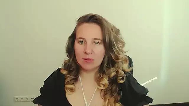Darklure_ from StripChat is Freechat