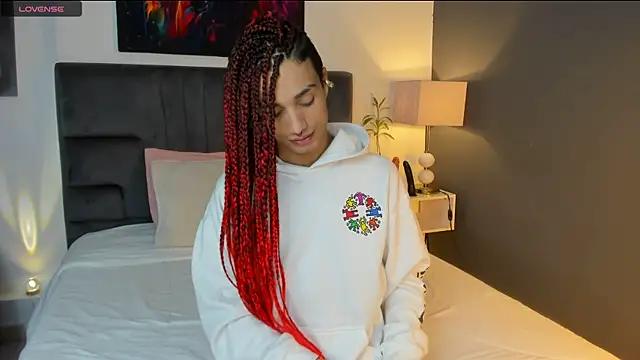 dean_scott from StripChat is Freechat