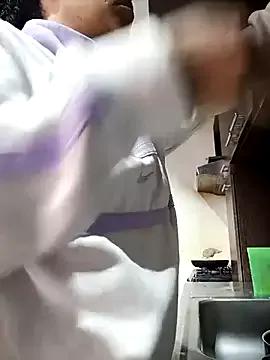 devi_black13_ from StripChat is Freechat