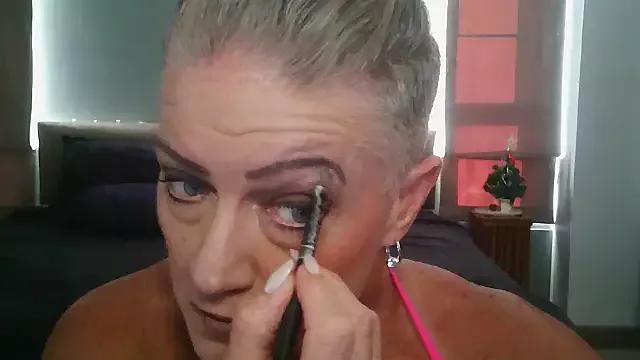 Photos of Devon2020 from StripChat is Freechat