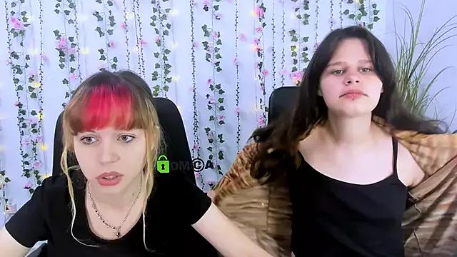 Girls and cam to cam: Watch as these sophisticated entertainers uncover their stunning costumes and curvaceous curves online!