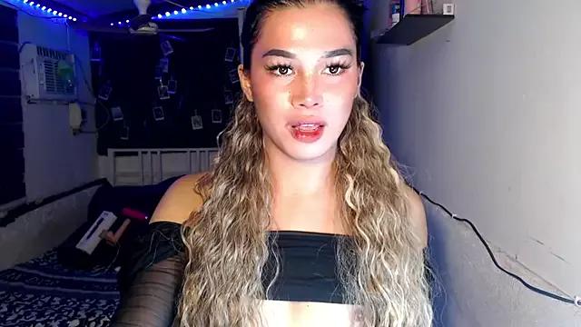 Dirty_Chloe69xxx from StripChat is Freechat