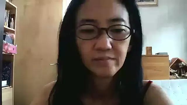 DJ_Kitty from StripChat is Freechat