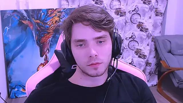 DmitryRomanov from StripChat is Freechat
