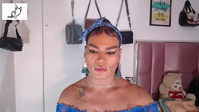 Girls and cam to cam: Watch as these sophisticated entertainers uncover their stunning costumes and curvaceous curves online!