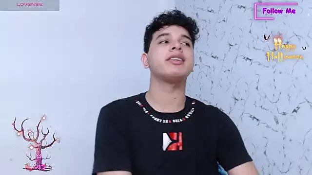 Dominic_king7 from StripChat is Freechat