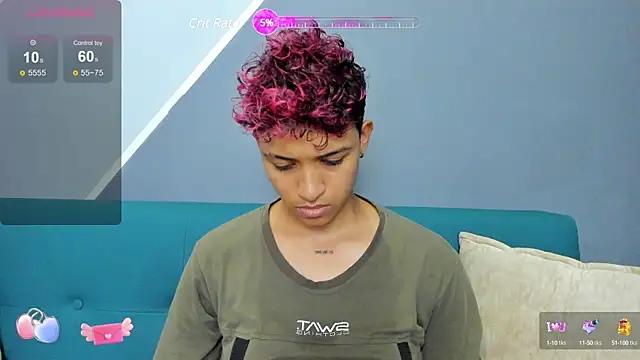 Dominick_jones from StripChat is Freechat