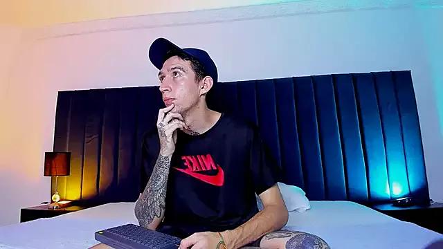 dominik_thompson777 from StripChat is Freechat