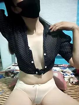 Donatella28 from StripChat is Freechat