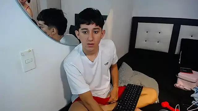 Dravith_Valery from StripChat is Freechat