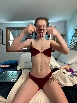 dreamteemergirl from StripChat is Freechat