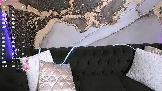 Girls and cam to cam: Watch as these sophisticated entertainers uncover their stunning costumes and curvaceous curves online!
