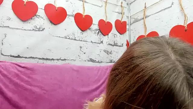 Dreamy_Pollyy from StripChat is Freechat