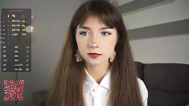 DreamyDaisy from StripChat is Freechat