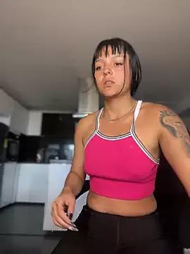 Dulce__Boyd from StripChat is Freechat