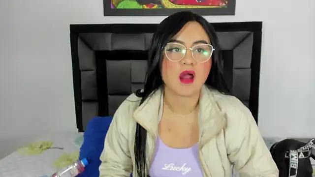 Girls and cam to cam: Watch as these sophisticated entertainers uncover their stunning costumes and curvaceous curves online!