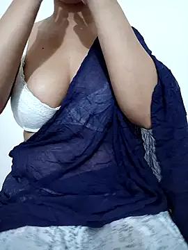 Dustugirl from StripChat is Freechat