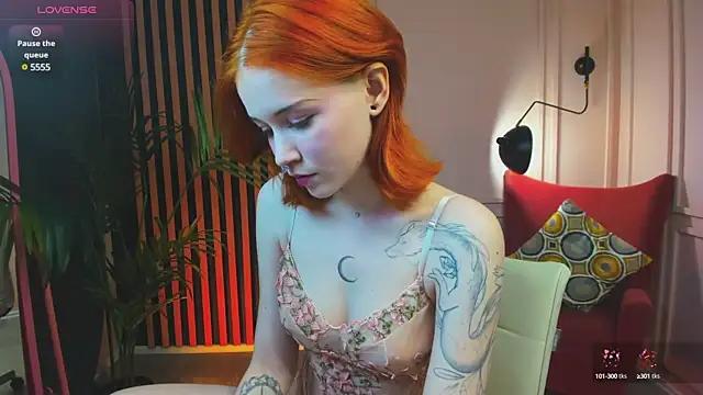 Girls and cam to cam: Watch as these sophisticated entertainers uncover their stunning costumes and curvaceous curves online!