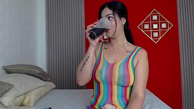 Girls and cam to cam: Watch as these sophisticated entertainers uncover their stunning costumes and curvaceous curves online!