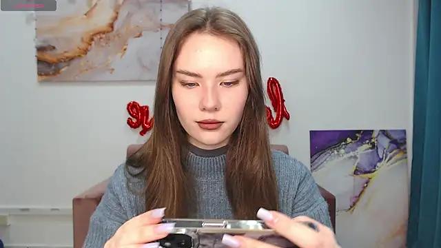 ElenaOconar from StripChat