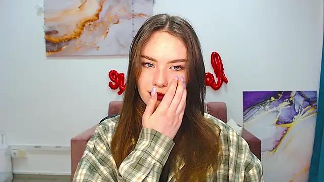 ElenaOconar from StripChat