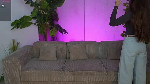 Girls and cam to cam: Watch as these sophisticated entertainers uncover their stunning costumes and curvaceous curves online!