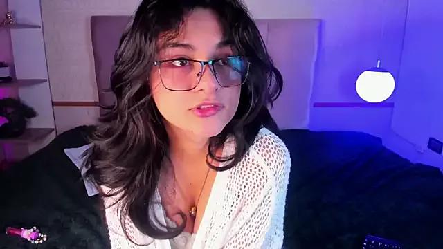 Elionor_Louge from StripChat is Freechat