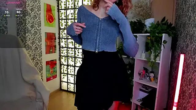 Girls and cam to cam: Watch as these sophisticated entertainers uncover their stunning costumes and curvaceous curves online!