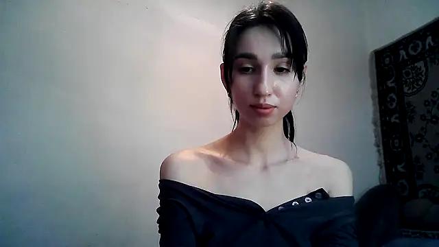 ElizaSwon from StripChat is Freechat