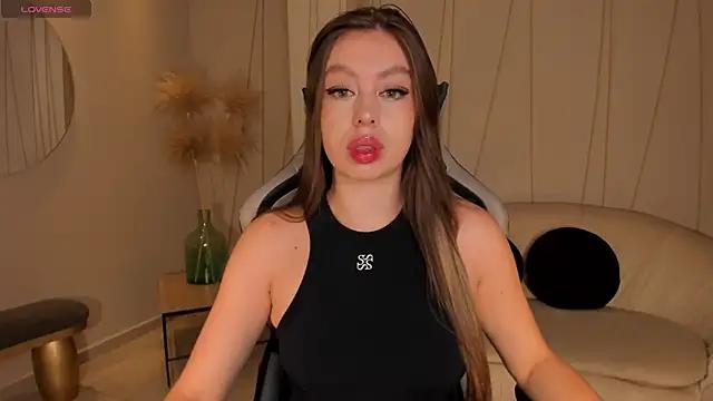 Girls and cam to cam: Watch as these sophisticated entertainers uncover their stunning costumes and curvaceous curves online!