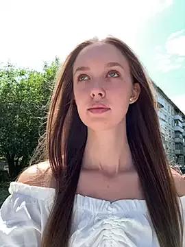 ElliRose from StripChat is Freechat