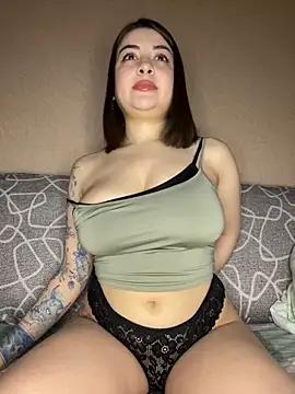Girls and cam to cam: Watch as these sophisticated entertainers uncover their stunning costumes and curvaceous curves online!