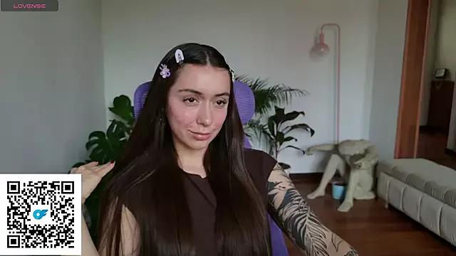 Girls and cam to cam: Watch as these sophisticated entertainers uncover their stunning costumes and curvaceous curves online!