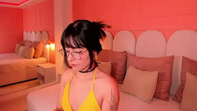 Girls and cam to cam: Watch as these sophisticated entertainers uncover their stunning costumes and curvaceous curves online!