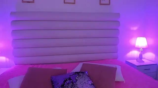Girls and cam to cam: Watch as these sophisticated entertainers uncover their stunning costumes and curvaceous curves online!