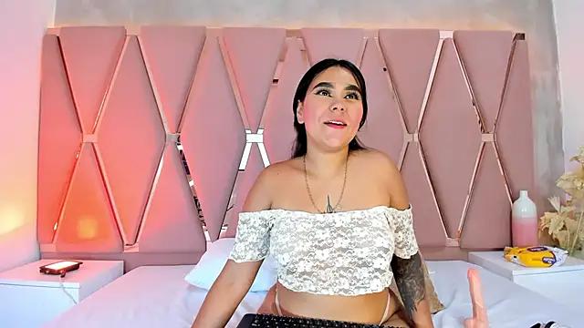 Girls and cam to cam: Watch as these sophisticated entertainers uncover their stunning costumes and curvaceous curves online!