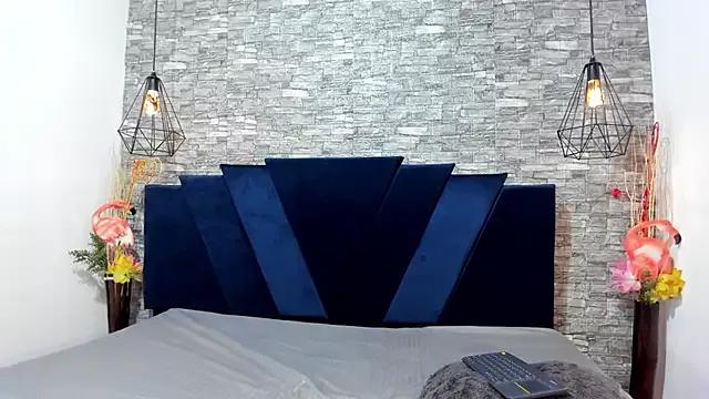 Emily_Brown18 from StripChat is Freechat