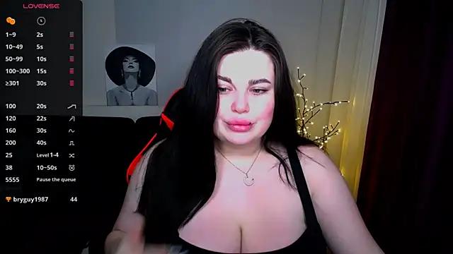 Girls and cam to cam: Watch as these sophisticated entertainers uncover their stunning costumes and curvaceous curves online!