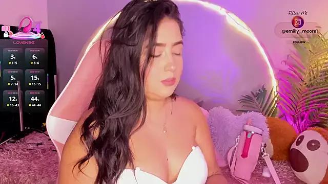 Girls and cam to cam: Watch as these sophisticated entertainers uncover their stunning costumes and curvaceous curves online!