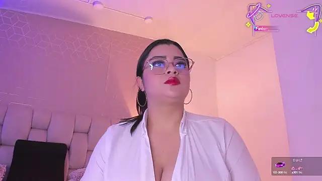 Girls and cam to cam: Watch as these sophisticated entertainers uncover their stunning costumes and curvaceous curves online!