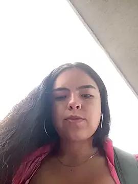 EmilyHarperr from StripChat is Freechat