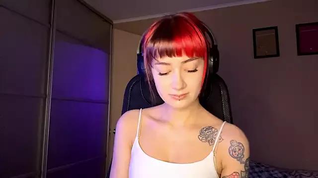 Girls and cam to cam: Watch as these sophisticated entertainers uncover their stunning costumes and curvaceous curves online!