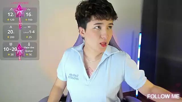 Girls and cam to cam: Watch as these sophisticated entertainers uncover their stunning costumes and curvaceous curves online!